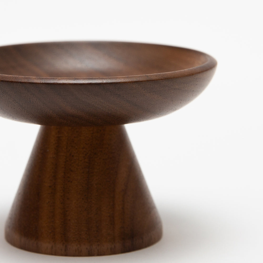 Classic Reflect-Wooden Ring Dish
