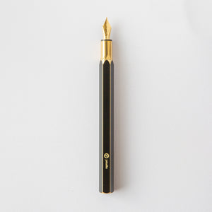 Classic Revolve-Desk Fountain Pen-Black