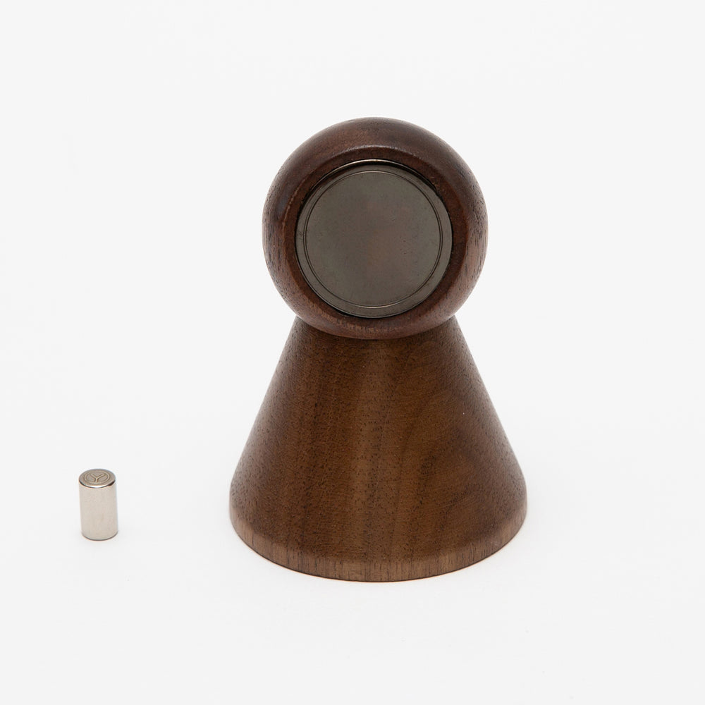 Classic Reflect-Wooden Memo Stand